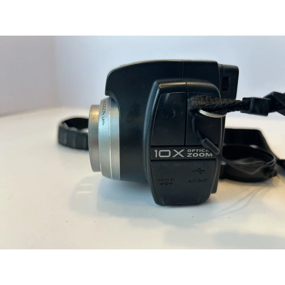 Kodak EasyShare DX6490 4MP Digital Camera Bundle - Charger, Battery , Cord